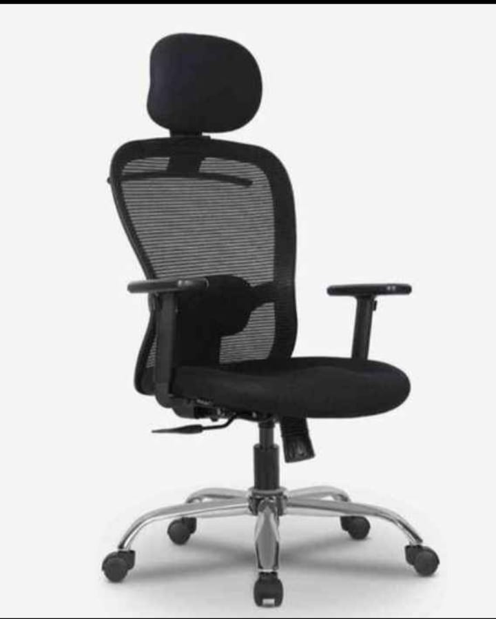 Revolving chair